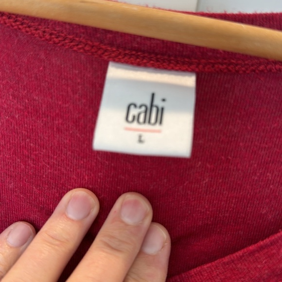 Cabi Red oversized long sleeve v-neck shirt Large - Picture 2 of 5